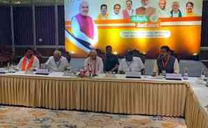 Amit Shah chairs BJP-JD(S) core committee meet in Bengaluru