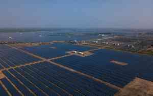 Adani Green Energy becomes India's 1st to surpass 10,000 MW renewable energy (Lead)