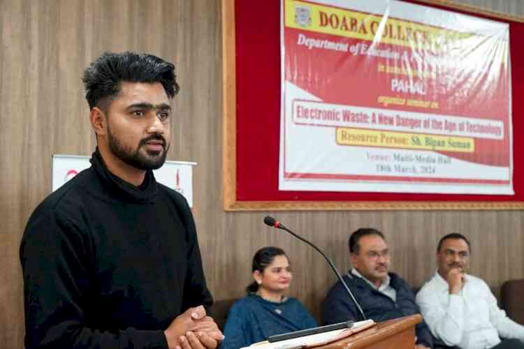 Seminar on Disposal of Electronic Waste held in Doaba College