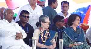 Kharge, Sonia and Priyanka in Jaipur; to publicly launch poll manifesto