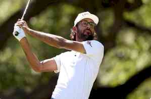 Golf: Indian-American Bhatia leads in Texas, needs to win to qualify for Masters