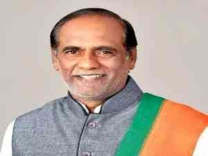 Telangana BJP seeks Governor's intervention in phone tapping case 