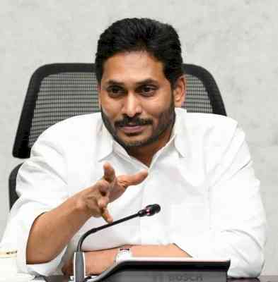 EC notice to Andhra Pradesh CM Jagan for remarks against Naidu