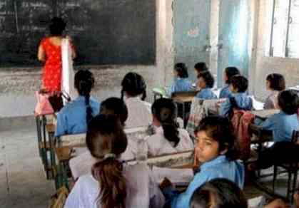 To check proxies, UP schools to have photos of teachers on notice boards