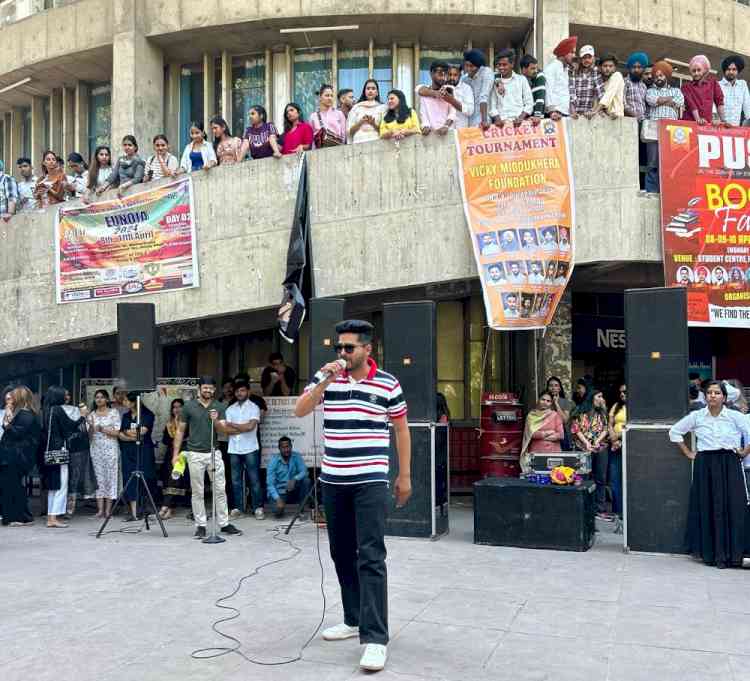 Spectacular flash mob event at Student Center, Panjab University