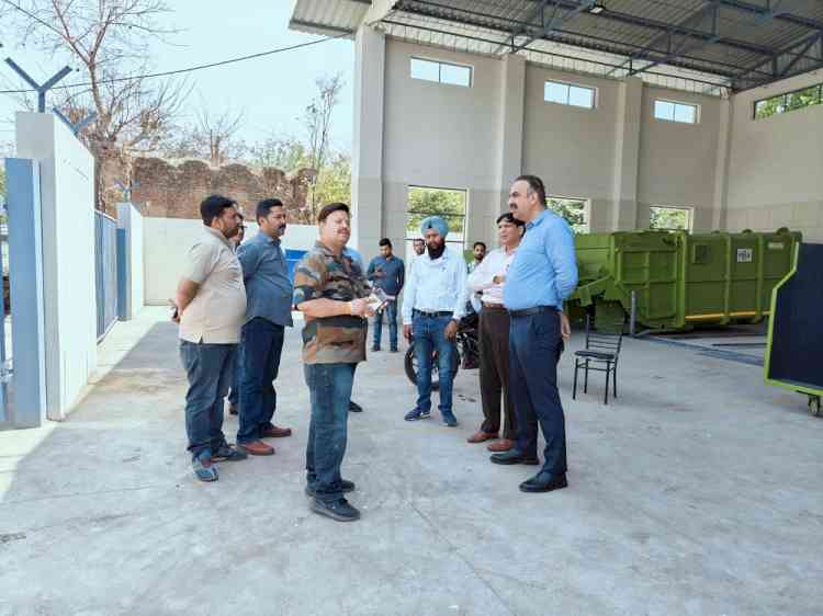 MC Chief inspects static compactor site at backside of civil hospital; compactors to be operationized today