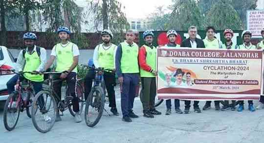 दोआबा कालेज बाईकर्स क्लब द्वारा साईकिल रैली आयोजित 