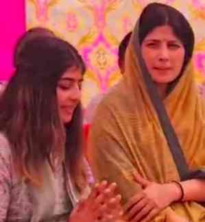 Dimple Yadav’s daughter begins campaigning for her in Mainpuri  