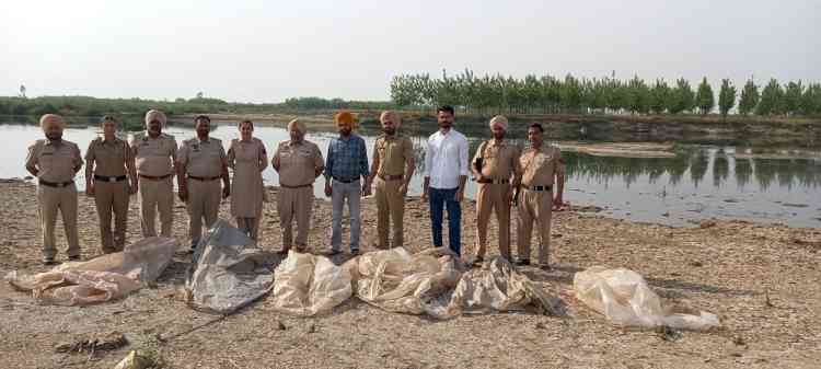 Excise and police teams recover 35000-litre lahan, 59 illicit liquor bottles from two women
