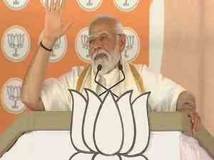 PM Modi slams CPI-M for 'robbing the poor' in Kerala, warns of action