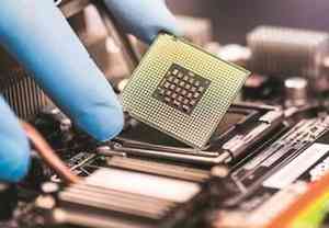 Semiconductor chips driving innovation in tech, healthcare & other industries: Report