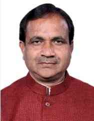LS polls: Union Minister Bhagwanth Khuba, Dingaleshwara seer, Priyanka Jarkiholi file nominations in K'taka