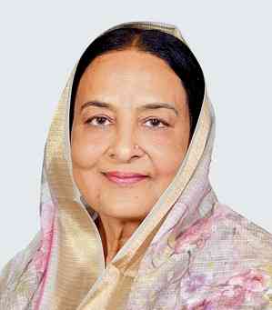 Tajinder Bittu, two-time Cong MP Santokh Chaudhary’s widow Karamjit Kaur join BJP