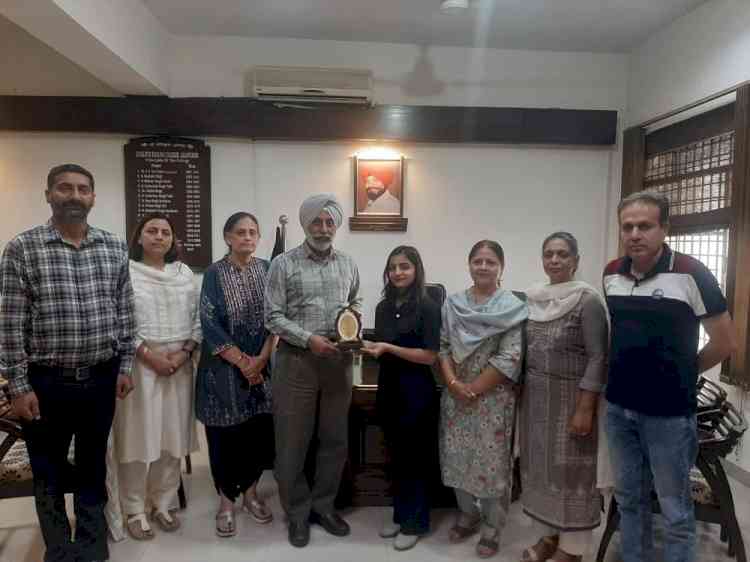 Lyallpur Khalsa College student bags 3rd position in MA English in University Exams