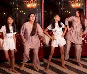 Juhi Parmar grooves with daughter Samaira to ‘Jhoom Barabar Jhoom’ on ‘our favourite day’