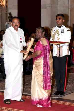 Ex-Vice Prez Venkaiah Naidu, former UP Guv Ram Naik, actor Mithun Chakraborty receive Padma awards