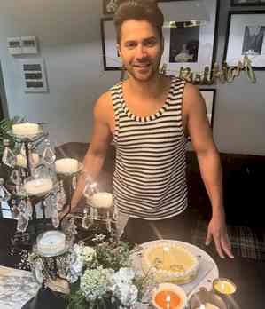 Varun Dhawan ate ‘very little' of his b’day cake; it happened at the beginning of new movie