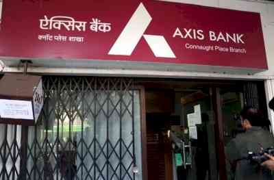 Axis Bank clocks net profit of Rs 7,130 crore for Jan-March quarter