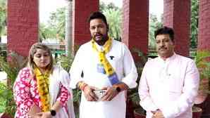 Punjab BJP leader Robin Sampla joins AAP