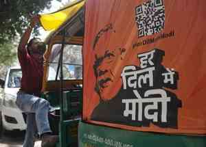 PM’s popularity in the fast lane: Autos with 'Har Dil Mein Modi' slogan spotted across Delhi