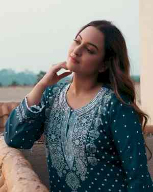 Sonakshi thanks filmmakers who've taken 'the risk' to cast her differently