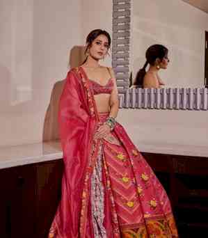 Raashii Khanna dons lehenga choli as she promotes horror comedy 'Baak'