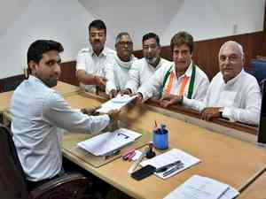 Congress leader Raj Babbar files nomination for Gurgaon LS seat