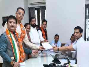 LS polls: Shiv Sena candidates Jadhav, Waikar & Mhaske file nominations