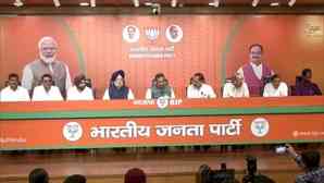 Arvinder Singh Lovely and four others join BJP, days after quitting Congress