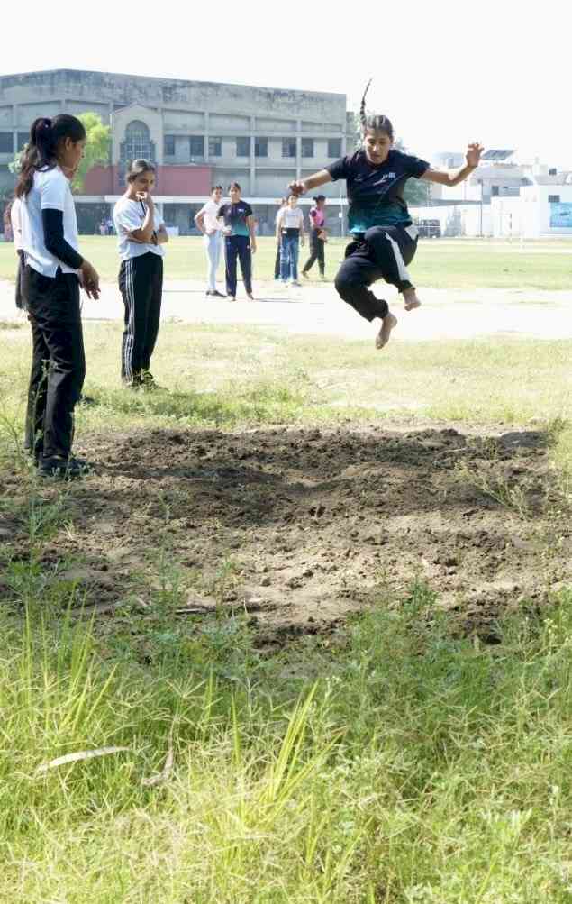 KMV Collegiate Sr. Sec. School celebrates World Athletics Day with full zeal and enthusiasm