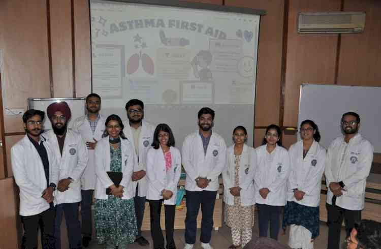 Hands-on training for Nursing Staff of DMC&H and e-poster making competition for MBBS Batch 2021