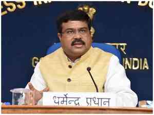 Odisha: Union Minister Dharmendra Pradhan challenges CM Patnaik for open debate