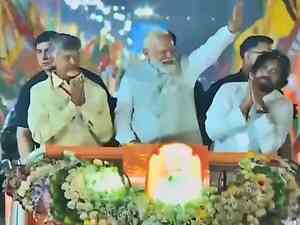 PM Modi holds roadshow in Vijayawada with Chandrababu Naidu, Pawan Kalyan