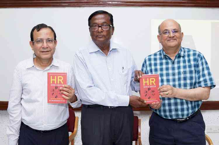 “HR should evolve and adapt”: Dr Pon Mohaideen Pitchai at the launch of his book ‘HR Seen & Unseen – Untold Stories’ at IIM Bangalore