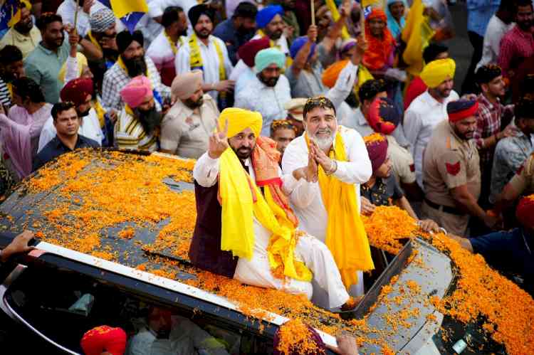 Bhagwant Mann campaigned for AAP candidate Ashok Parashar Pappi for Ludhiana Lok Sabha seat in Jagraon