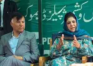 Mehbooba Mufti accuses administration of ‘trying to fix elections’