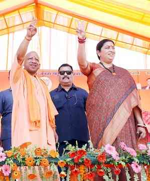 Aurangzeb's spirit has entered Congress: Yogi Adityanath