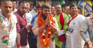 'I have many memories here', Kanhaiya Kumar casts his vote in Begusarai