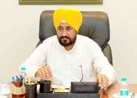 Punjab ex-CM’s assertion on terror attack is violation of MCC, says CEO