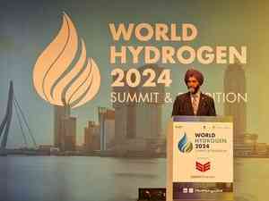 India makes strong pitch for playing pivotal role in global hydrogen economy