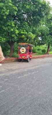 Three e-rickshaw thieves arrested in Gurugram, 125 cases solved