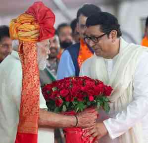 BJP sees political gains by betting big on Raj for claiming Balasaheb Thackeray's legacy, Hindutva focus