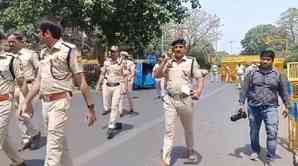 AAP protest: Entry and exit at ITO metro station closed