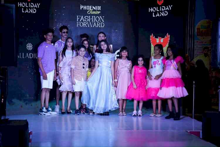 Exciting Weekend at Phoenix Marketcity: Holiday Land Hosts Junior Fashion Forward and Spellbee Finale