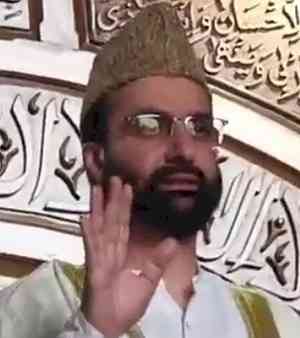 Mirwaiz Umar Farooq, J&K IAS officer booked for illegal land allotment