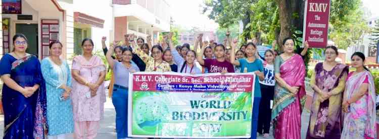 KMV Collegiate Sr. Sec. School celebrates World Biodiversity Day
