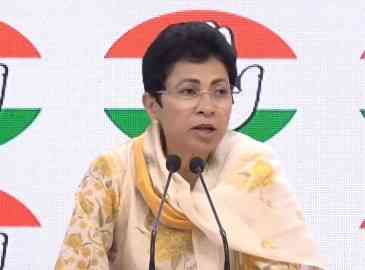 Priyanka to hold roadshow in Sirsa for Cong nominee Selja on Thursday