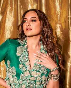 Sonakshi's wish list: ‘Want to do edgy film with Anurag Kashyap, want to work with Rajkumar Hirani’