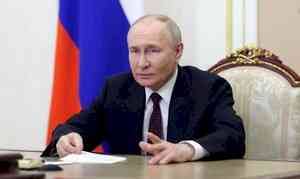 Putin signs decree to allow confiscation of US property