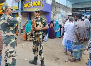 Violence slows polling pace in Bengal; turnout still higher than national average